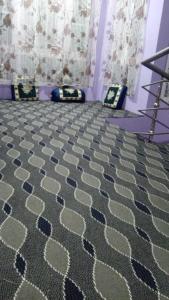 Hotel O Home Yasmeena Homestay