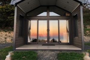 POD6 Family Glamping with seaview & Wi-Fi