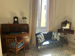 Holiday Apartment Rome LR Blue