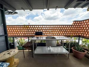 Dowtown lofts by flor y tierra