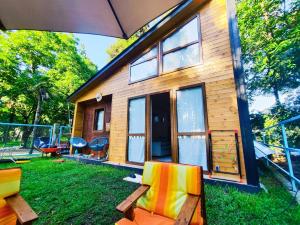 Park & Beach House in Ureki Magnetiti