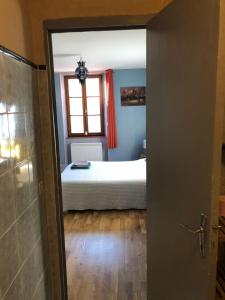 Hotels Le Dauphine : photos des chambres