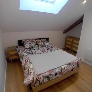 Appartements Charmant et calme - T3 entierement equipe et renove : photos des chambres