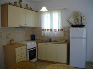 Villa with Sea View (6 Adults)