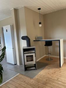 Stor lys lejlighed på 100 kvm, central beliggenhed