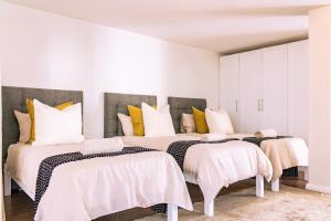 Mimosa Voelklip Retreat