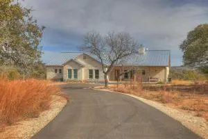 Luxury in the Hill Country, 10-Mins to Downtown! - Morris Ranch