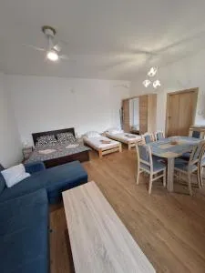 Apartament Wolności - 茨兹伊特纳