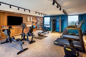 Hotels Courtyard by Marriott Lyon Eurexpo Stadium : photos des chambres