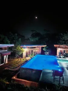 Hotel y Restaurante Colonial Caribe - Cóbano