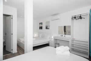 Downtown Lisbon Palma Suites by Hosty