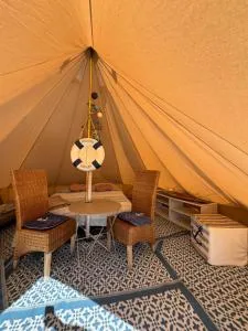 Witte Merel Glamping - 贝灵恩