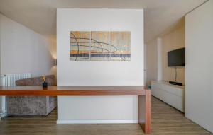 2 Bedroom Gorgeous Home In Fiesole