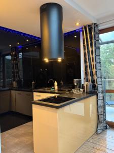 Apartament z prywatnym tarasem na dachu Ogień 8 Jurata