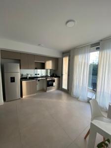 Complejo Prana, pileta, parilla, cine y gimnasio