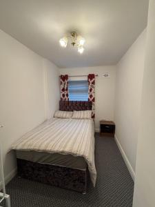Stylish & Cozy 2-Bed Entire Home