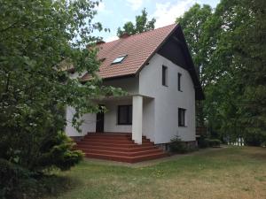 Mazury - Komfortowy dom z własną plażą i pomostem