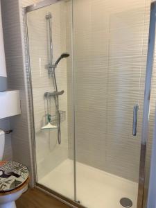 FREJUS PLAGE, 30 mètres de la plage, tout à pieds !