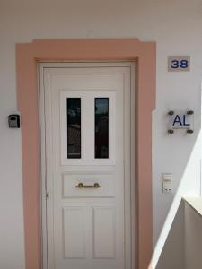 Praia DEl Rey Pool & Golf House