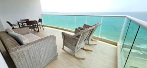 Hermoso Apartamento frente al mar, 4 habitaciones - Apto 801