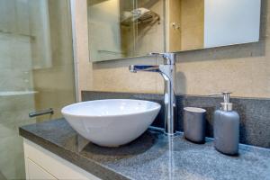 Vivelite SkyTower 702