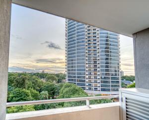 Vivelite SkyTower 702