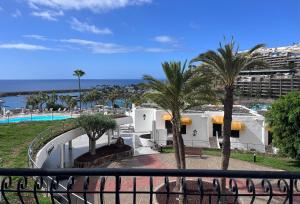 Sunset Ocean View by Aquamarina