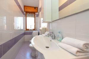 Casa Alessia-300mt to lake & center Peschiera