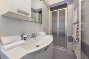 Casa Alessia-300mt to lake & center Peschiera