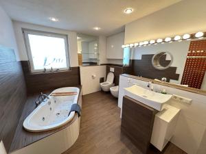 Modernes Business Penthouse Stuttgart-Schönaich, 6 Schlafzimmer, 9 Einzelbetten, Messe, A81