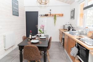 Maisons de vacances Jolie Maison 84 m2 Ocean Bordeaux Medoc Chateaux : photos des chambres