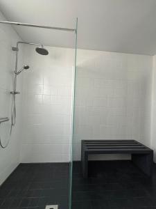 Great Location Airport Exhibition Center Downtown