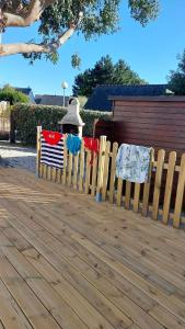 Maisons de vacances Chalet en bois a 800m de la mer : photos des chambres