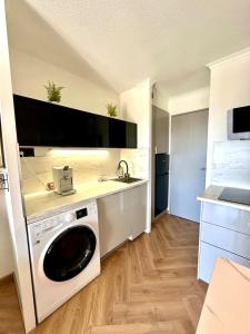 À pied à la plage & vue mer