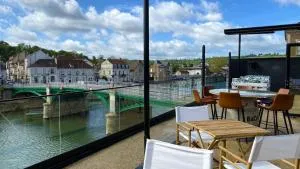 Évasion Tranquille pour Deux ou Plus - Proche Centre et Nature à la Ferté - Chamigny