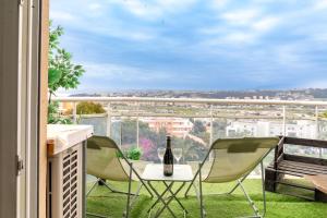 Studio équipé dans une résidence avec piscine à 10mn du centre ville