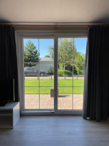 Cozy chalet near beach, dune and forest
