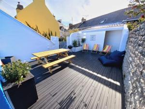 Au calme, maison en pierres proche de la plage