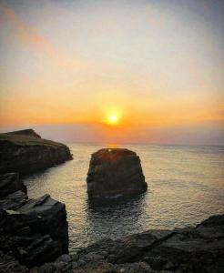 Gorgeous cottage for couples & small families