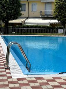 Sirmione - with lakefront pool