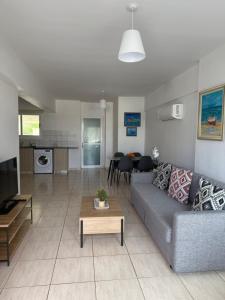 WELCOME TO LARNACA 50m FROM THE BEACHFRONT