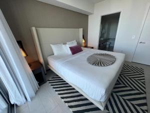 Hyde the best apartment next to Hollywood Beach 2B 2B