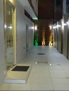 Barra - Apt frente Shopping Barra - Barra