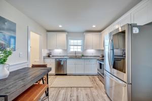 204 Queen Suite, 2nd Floor Nest
