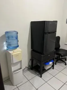 close to everything - La Joya