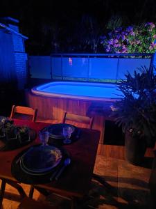 Casa 2 suítes - Piscina Privativa, Churrasqueira, Praia e Cachoeira