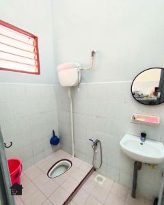 Azo Homestay Parit Raja