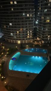 Luxury White Sails Apartment