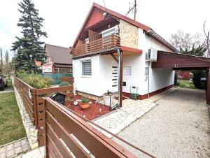Holiday home in Balatonfenyves 54058
