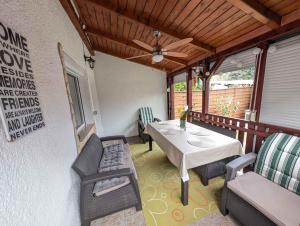 Holiday home in Balatonfenyves 54058